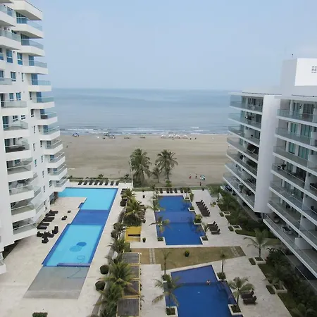 Morros Epic 625 1br On The Beach Well Designed Cartagena